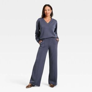 Elegant Gray V-Neck Women's Cardigan